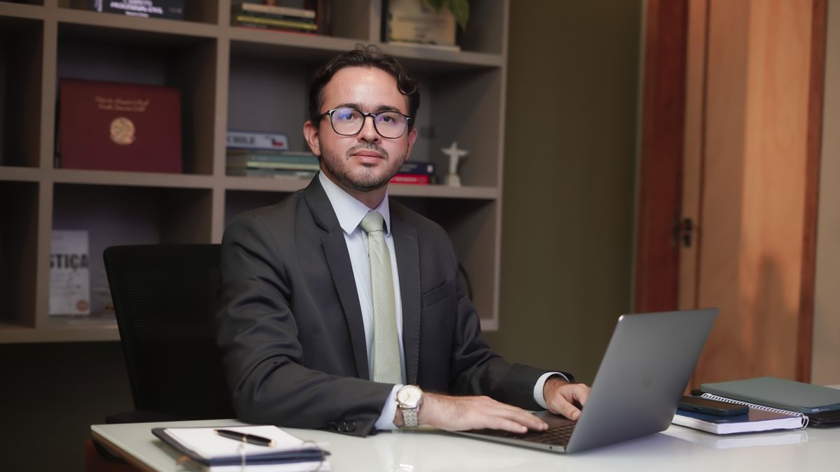 Dr. Wilson Spíndola - Perfil Profissional